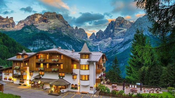 Khu nghỉ dưỡng view thiên đỉnh trở thành xu hướng hấp dẫn giới siêu giàu. (Ảnh: Internet)