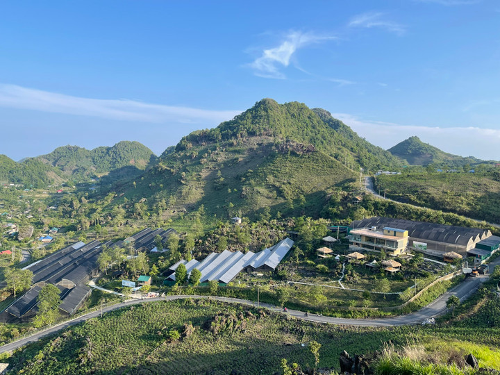 Vùng trồng Sâm Lai Châu rộng 10 ha, trong đó diên tích nhà màng hơn 2 ha của Dược phẩm Thái Minh nhìn từ trên cao.