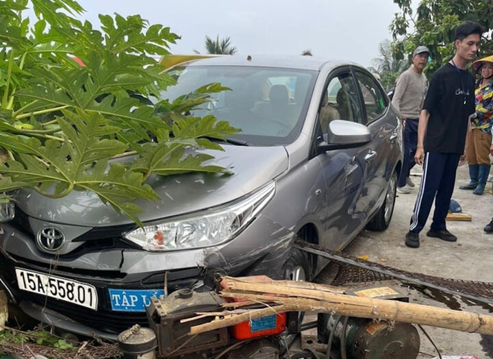 Hiện trường vụ xe tập lái gây tai nạn ở TP Hải Phòng