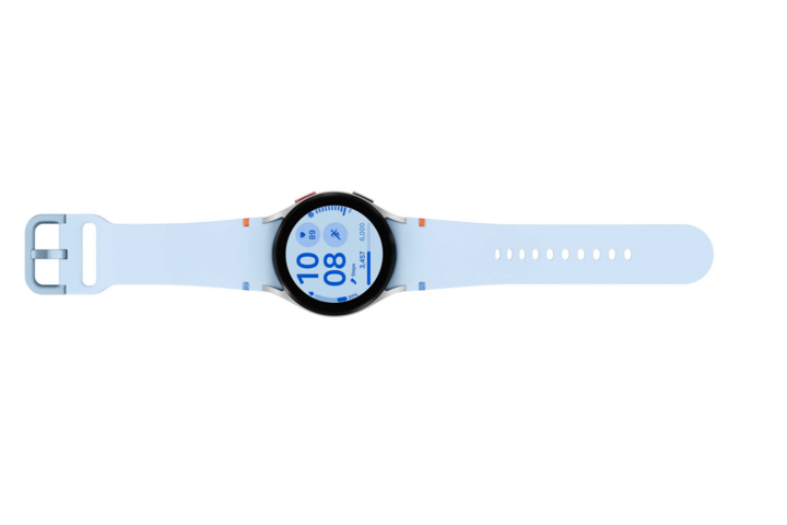 Galaxy Watch FE có sẵn 3 màu và cỡ dây 20 mm phổ biến. (Ảnh: Samsung)