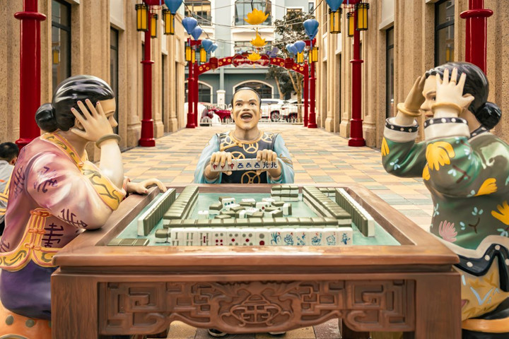 Kiến trúc, dịch vụ, trải nghiệm đặc trưng xứ Cảng thơm được tái hiện trọn vẹn tại Little Hong Kong.