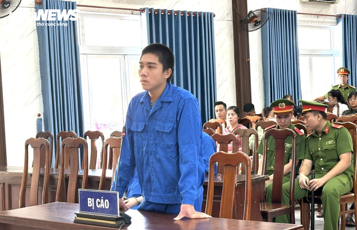 Phạm Văn Hoàng tại phiên xét xử.