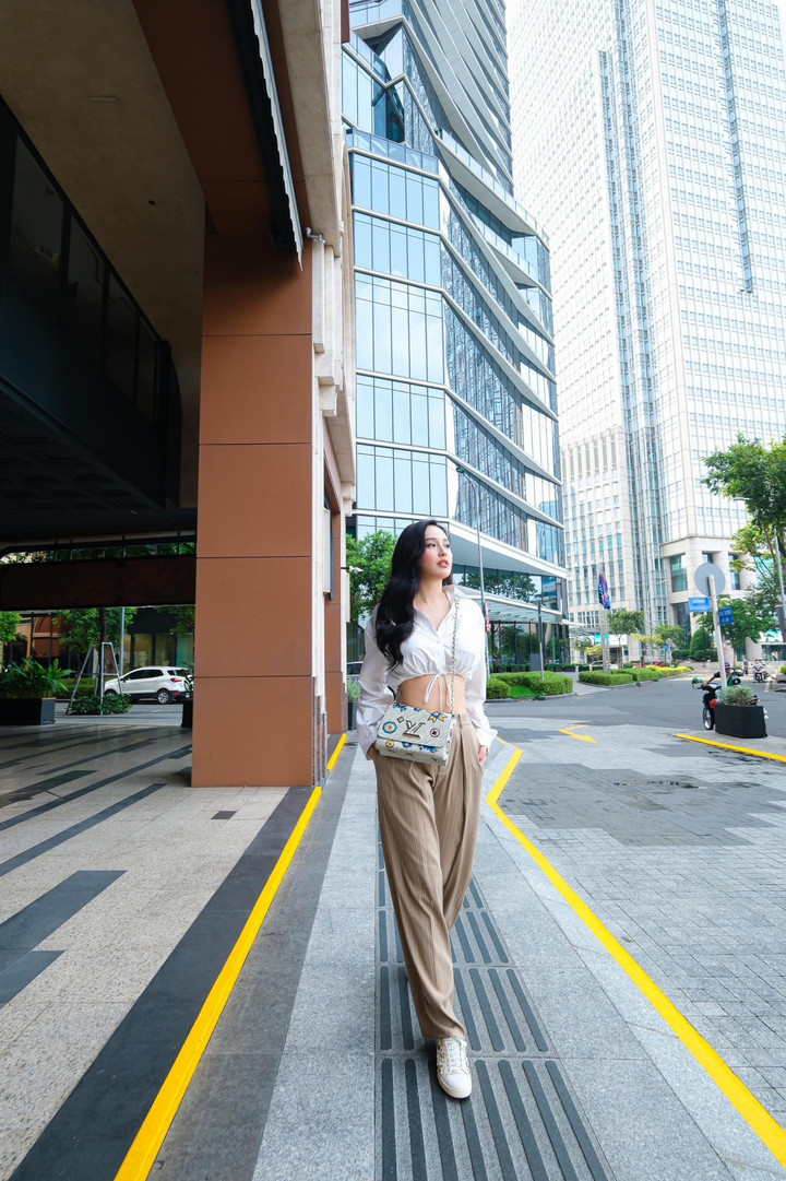 Hoa hậu Mai Phương Thúy từng cho biết bản thân rất buồn vì rơi vào tình trạng cân nặng mất kiểm soát.