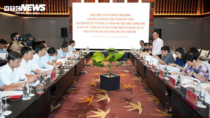 Toàn cảnh buổi làm việc. (Ảnh: Ngọc Hiếu)