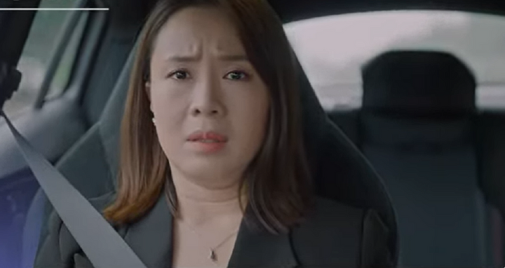 Trong "Trạm cứu hộ trái tim" tập 44, Ngân Hà lo lắng khi nghe tin Vũ bị tai nạn.