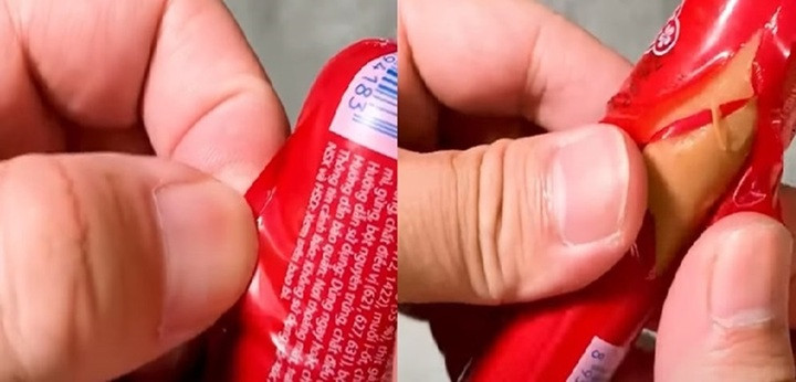 Mẹo bóc vỏ xúc xích ăn liền không cần kéo l kỹ năng hữu ích mà bạn nên biết.