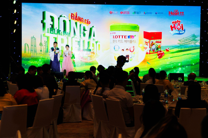 Sự kiện Ngày hội hàng Hàn đã diễn ra thành công tốt đẹp với sự tham gia của gần 200 đối tác và khách mời.