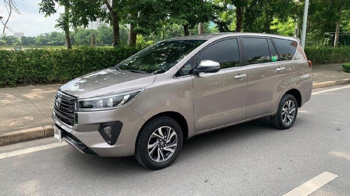 Toyota Innova 2020 lướt có giá khoảng 500 triệu. (Ảnh minh hoạ).