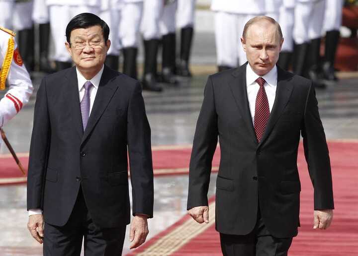 Nhận lời mời của Chủ tịch nước Trương Tấn Sang, Tổng thống Liên bang Nga Vladimir Putin có chuyến thăm cấp Nhà nước tới Việt Nam ngày 12/11/2013.