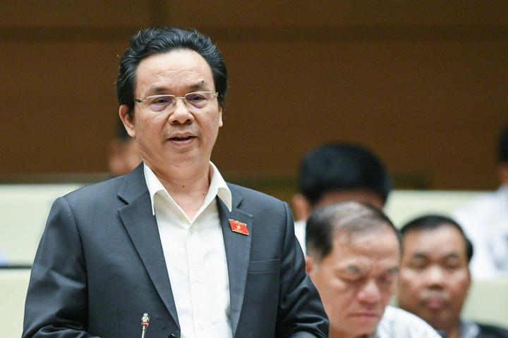 Đại biểu Hoàng Văn Cường, Phó Hiệu trưởng Trường Đại học Kinh tế quốc dân (Đoàn Hà Nội).