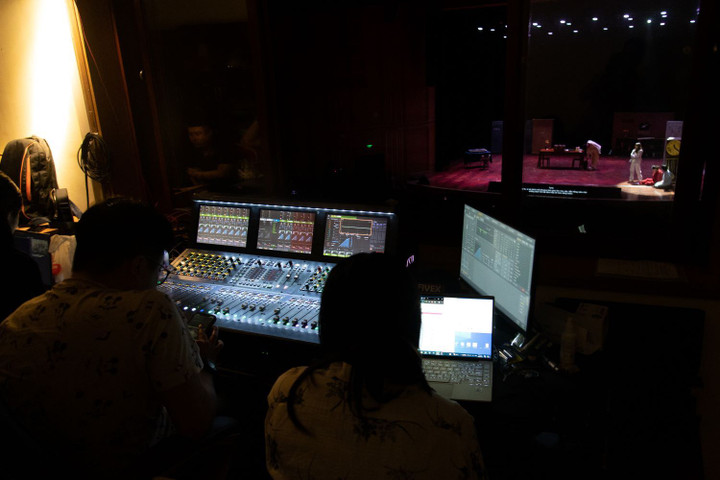 Một lần nữa, dự án nghệ thuật English Performance 2024 đã để lại dấu ấn sâu đậm trên diễn đàn học sinh trong thể loại nhạc kịch Broadway.