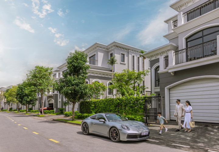 Bộ sưu tập 10 căn biệt thự Clubhouse Villa nằm kế cận Clubhouse, đã hoàn thiện và sẵn sàng bàn giao. (Ảnh: BIM Land)