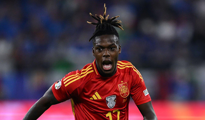 Nico Williams được ví như một chiếc Ferrari.