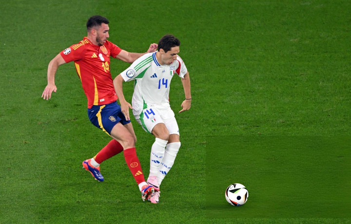 Đội tuyển Italy phòng ngự chặt chẽ.