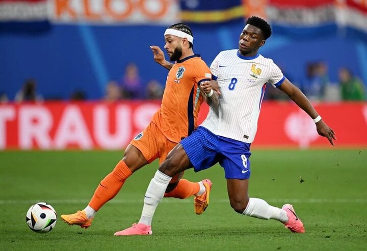 Hà Lan hòa Pháp 0-0 tại lượt trận 2 bảng D.