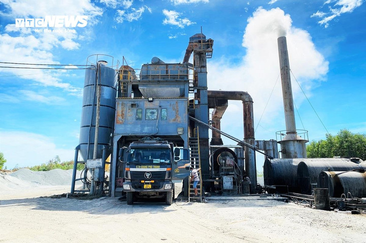 UBND tỉnh Quảng Nam thống nhất chủ trương chấm dứt hoạt động của dự án đầu tư trạm trộn sản xuất bê tông nhựa nóng tại cụm công nghiệp Quế Cường.