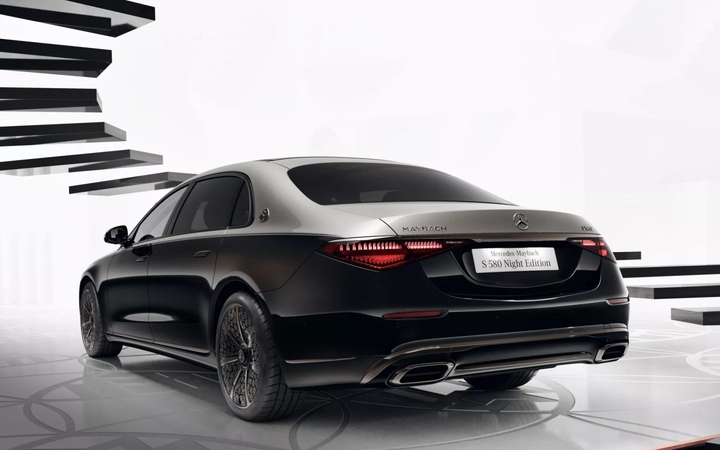 Chi tiết sedan Mercedes-Maybach S 580 Night Edition - 2