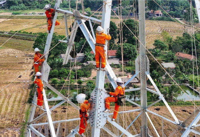 EVN cho biết sẽ hoàn thành đóng điện dự án đường dây 500kV Nam Định 1 - Thanh Hóa trước ngày 30/6. (Ảnh minh họa: Báo Công Thương)