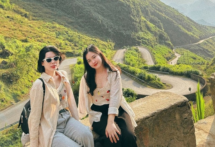 Cao nguyên đá khoác lên mình những chiếc áo xinh đẹp khác nhau vào mọi thời điểm trong năm.