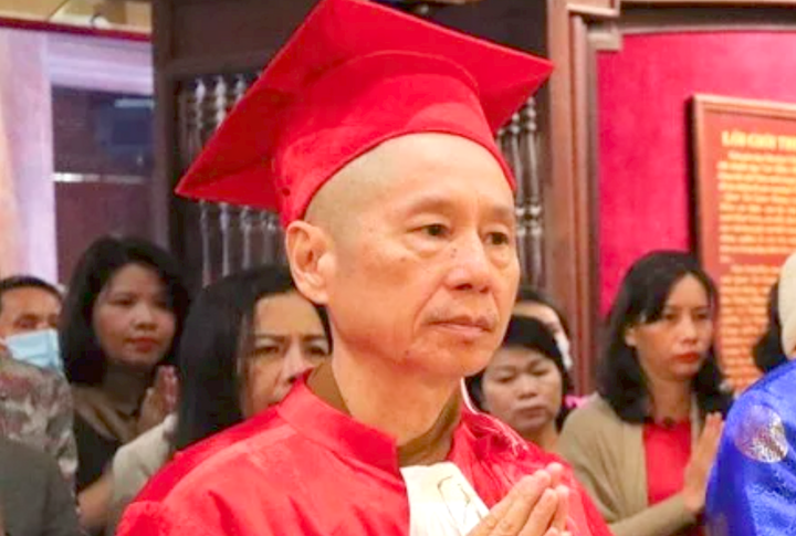 Ông Thích Chân Quang.