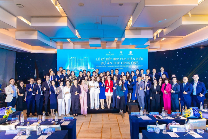 Uy tín của chủ đầu tư cùng hệ thống đại lý hùng hậu sẽ là bệ phóng phát triển “chắc thắng” của The Opus One.
