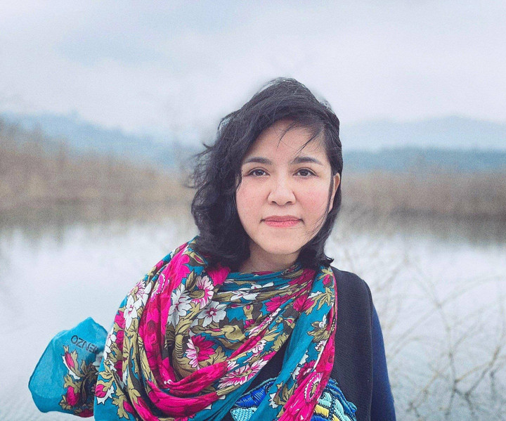 Nhà thơ Lan Dung - tác giả phần lời ca khúc "Chỉ biết yêu anh".