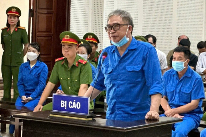 Bị cáo Đỗ Hữu Ca nhận mức án 7 năm tù.