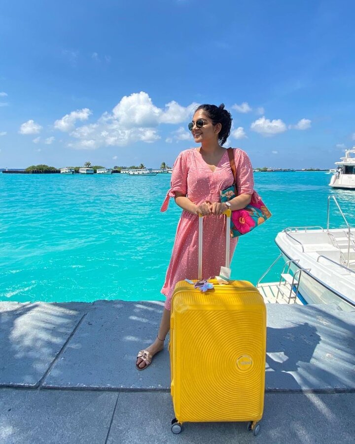 So với các điểm đến khác với chi phí nhập cảnh cao, thủ tục visa phức tạp thì Maldives đúng là thiên đường thân thiện.