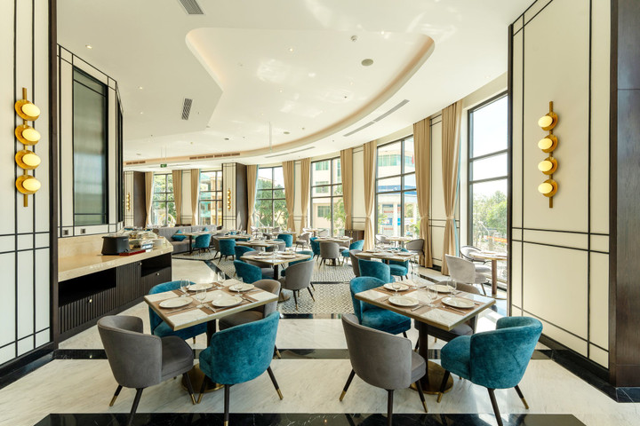 Không gian hiện đại, sang trọng được bài trí theo phong cách Indochine, phù hợp làm nơi nghỉ dưỡng cho cả gia đình.