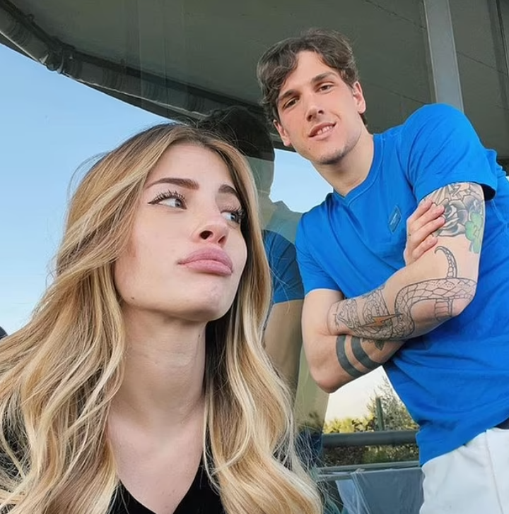 Zaniolo và Nasti từng có thời gian hẹn hò, trước khi chia tay năm 2021.