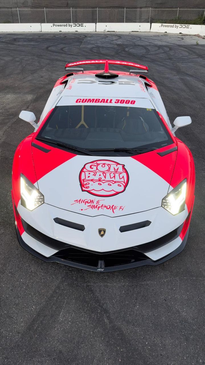 Hành trình Gimball 3000 năm nay sẽ mang đến Việt Nam nhiều mẫu siêu xe độc lạ.