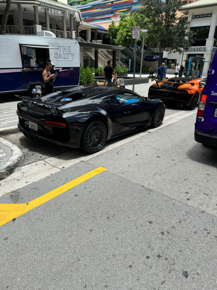 Siêu phẩm Bugati Chiron sẵn sàng lên đường sang Việt Nam tham dự Gumball 3000.