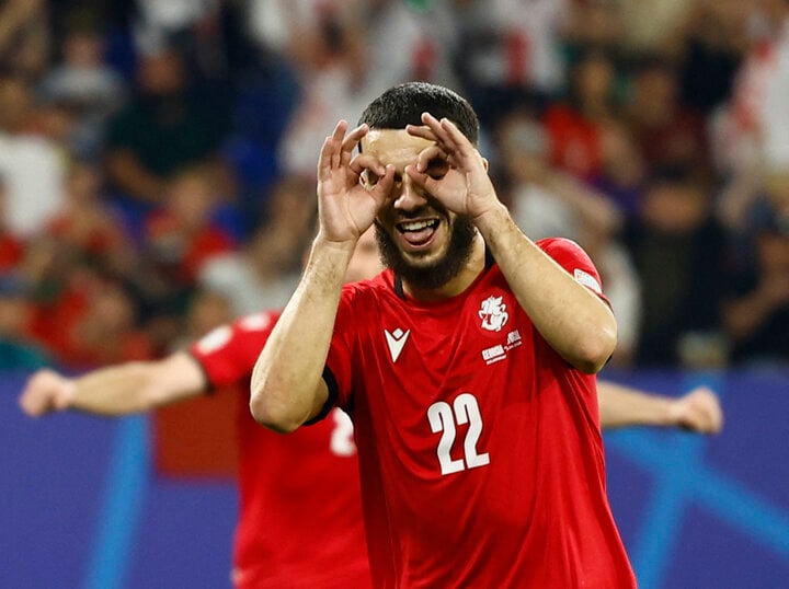 Mikautadze bất ngờ dẫn đầu bảng xếp hạng vua phá lưới EURO 2024.
