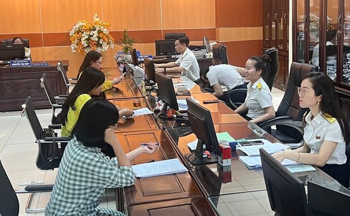 Có nhiều cách để biết có đang nợ thuế thu nhập cá nhân hay không.