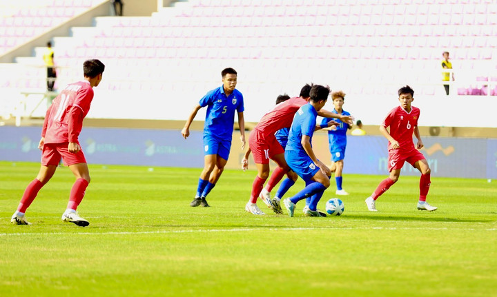 U16 Việt Nam tổ chức tấn công.