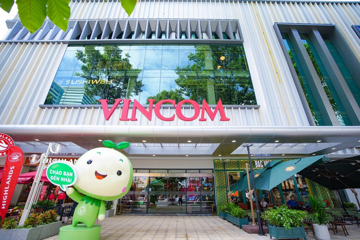 Vincom Plaza Ba Tháng Hai “chào bạn đến nhà” với sự trở lại ngoạn mục.