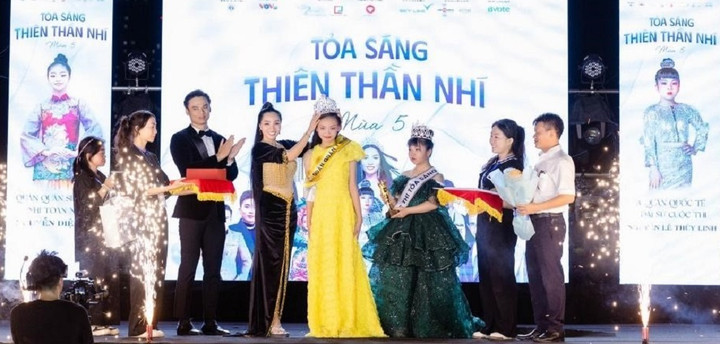 Hình ảnh trong đêm chung kết cuộc thi Toả sáng thiên thần nhí mùa 5.