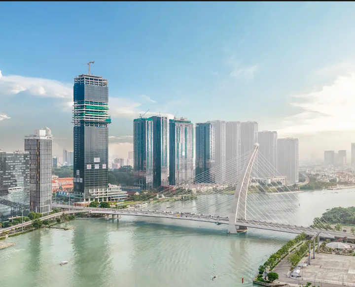 Các cấu phần của Grand Marina, Saigon đang ngày càng hoàn thiện. (Ảnh: Masterise Homes)