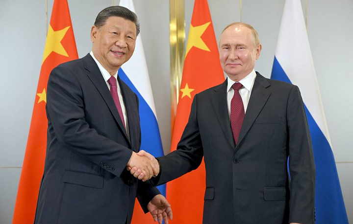Chủ tịch Trung Quốc Tập Cận Bình và Tổng thống Nga Vladimir Putin. (Ảnh: TASS)