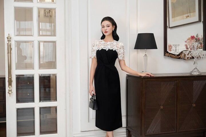Diễn viên Quỳnh Châu nữ tính, đầy cuốn hút khi diện đầm dạ hội phối vai ren 3D và hoa đính nổi.