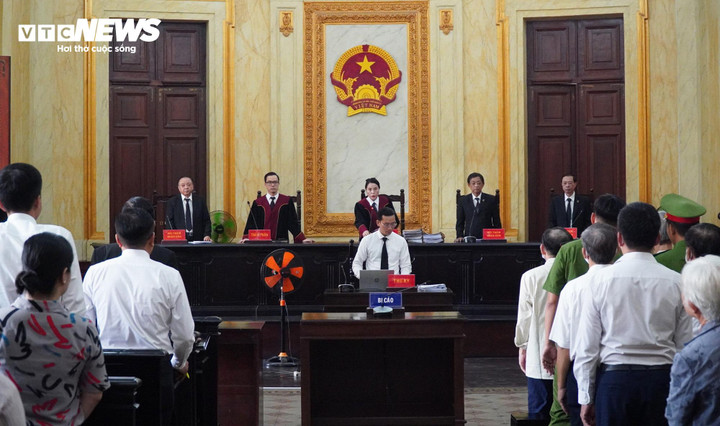 Hình ảnh tại phiên toà sơ thẩm.