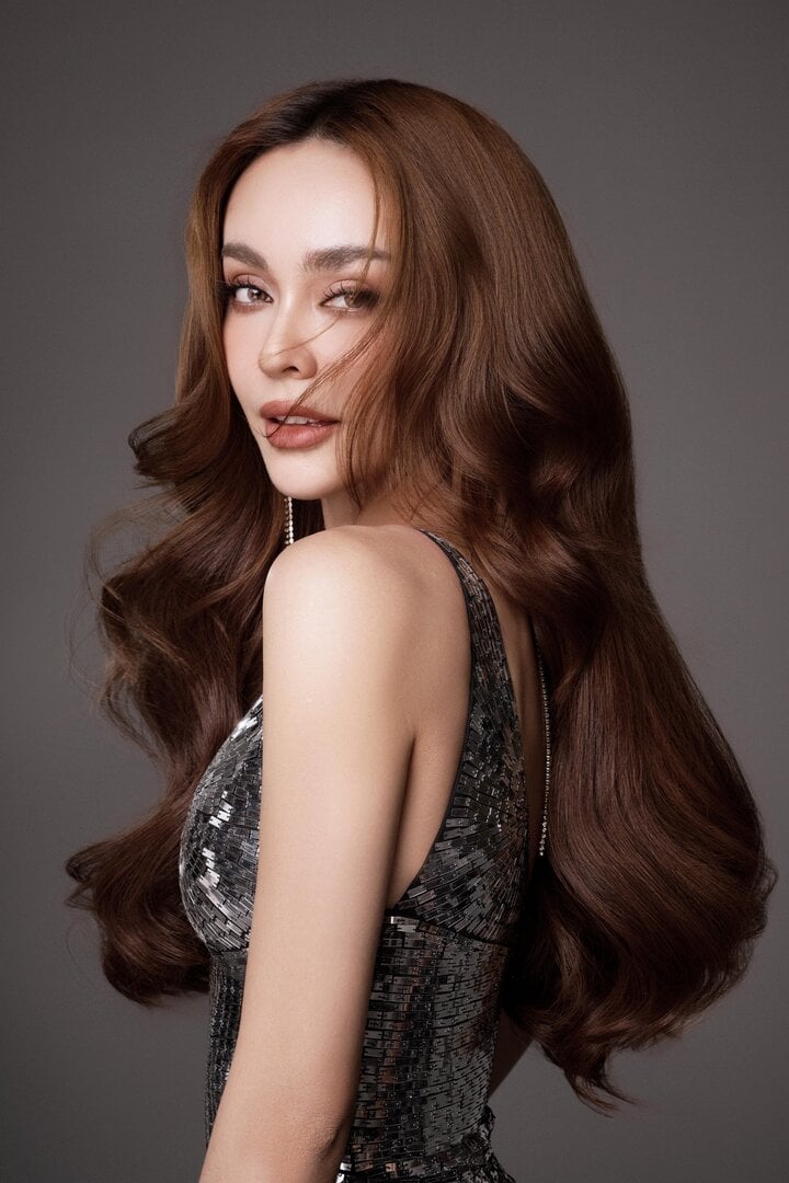 'Chị đẹp' MLee thi Miss Universe Vietnam 2024