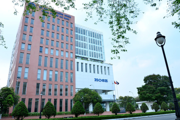 Sự cố mất điện ở Trung tâm Dữ liệu dự phòng tại Công viên Phần mền Quang Trung (Quận 12, TP.HCM) khiến nhiều công ty chứng khoán mất kết nối với HoSE. (Ảnh: Đ.V)