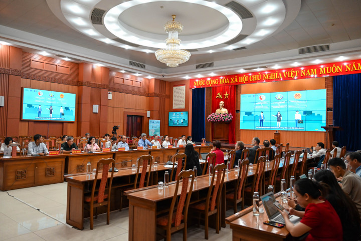 Toàn cảnh sự kiện khởi động dự án.