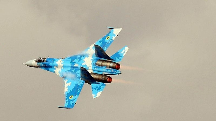 Su-27 của Ukraine.