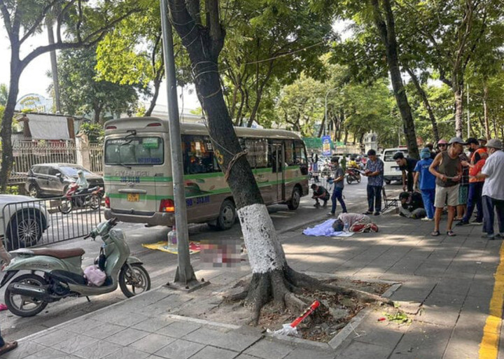 Hiện trường vụ tai nạn thương tâm.