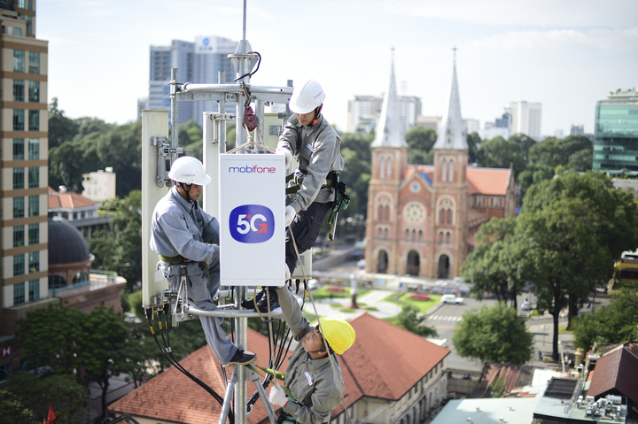 MobiFone vừa tham gia đấu giá và trở thành nhà mạng giành được quyền sử dụng tần số vô tuyến điện với khối băng tần C3 (3800-3900 MHz).