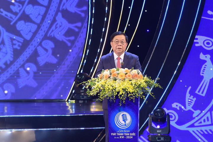 Ông Nguyễn Trọng Nghĩa, Ủy viên Bộ Chính trị, Bí thư Trung ương Đảng, Trưởng Ban Tuyên giáo Trung ương phát biểu chỉ đạo tại lễ khai mạc. Ông biểu dương những thành tích mà Đài Tiếng nói Việt Nam, các Đài Phát thanh - Truyền hình tỉnh, thành phố và các thế hệ cán bộ, công nhân viên ngành phát thanh Việt Nam đạt được trong thời gian qua.