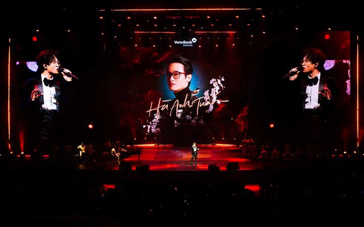 Không gian đầy chất thơ cùng Hà Anh Tuấn.