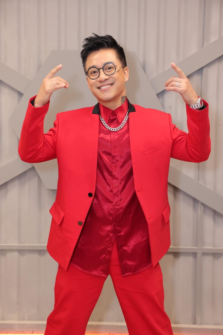 Nam ca sĩ hứa hẹn sẽ thay đổi trong các tập tiếp theo.